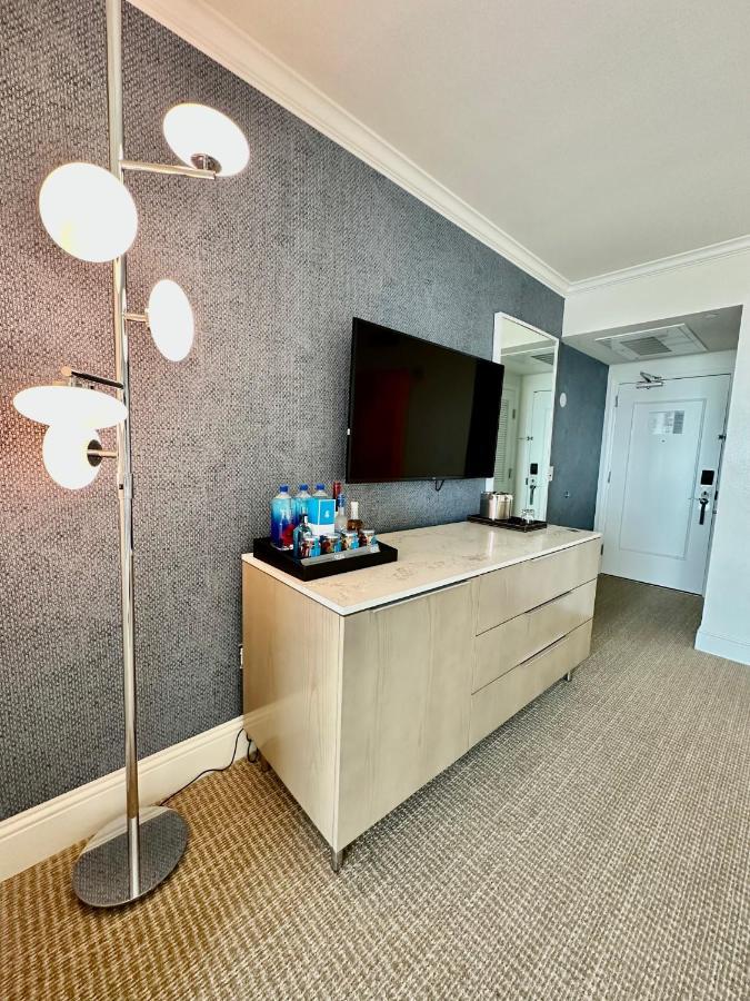 Fontainebleau Miami Beach,Tresor Ngoại thất bức ảnh