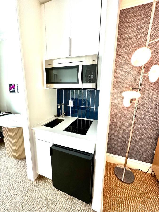 Fontainebleau Miami Beach,Tresor Ngoại thất bức ảnh